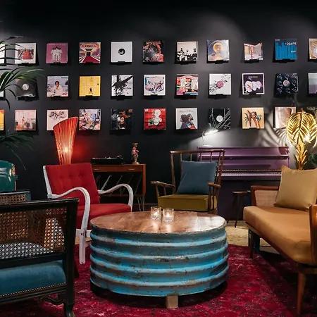 Ruby Zoe Hotel London By Ihg-3