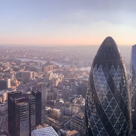 Ruby Zoe Hotel London By Ihg-2